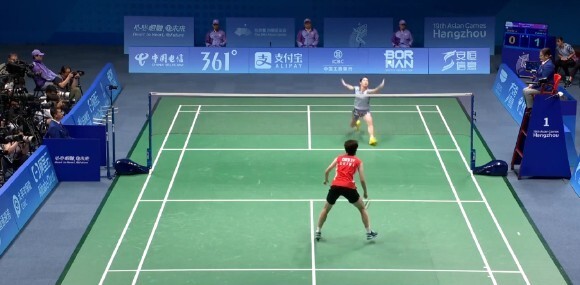 给教练组充 给教练组充