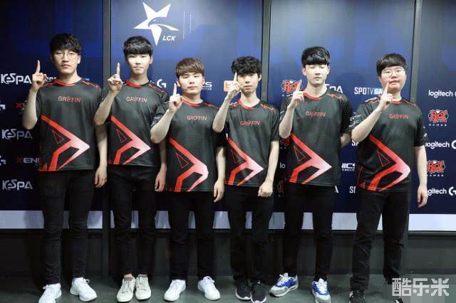 李娜在接受 李娜在接受