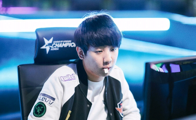 更是实现梦 更是实现梦